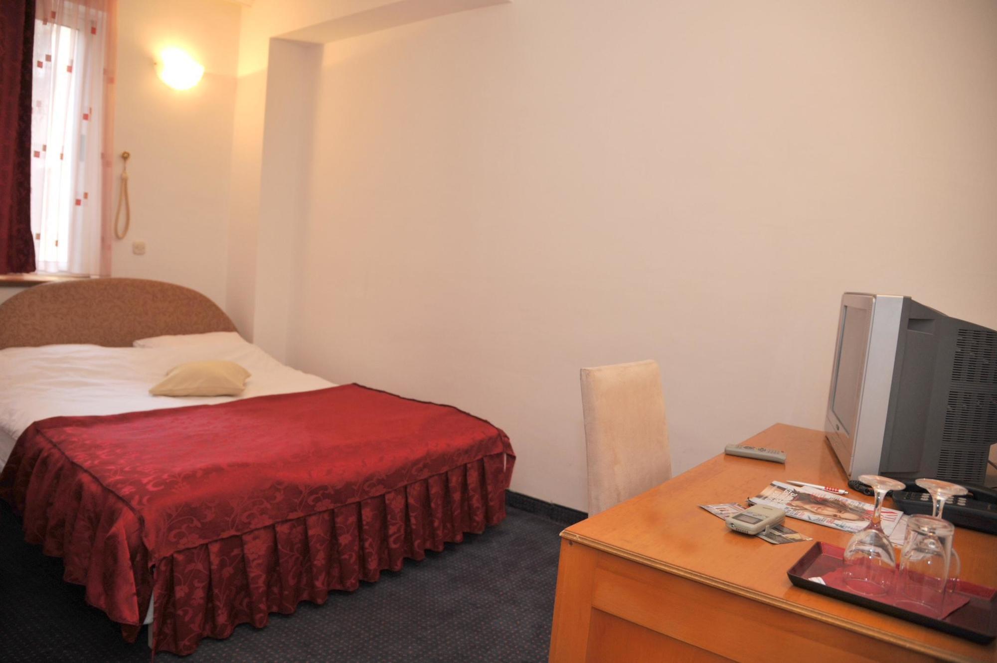 Hotel Residence Inn Скопье Экстерьер фото