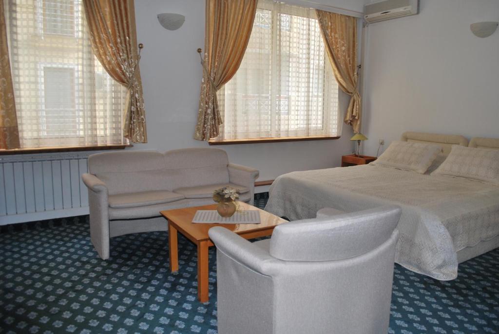 Hotel Residence Inn Скопье Номер фото